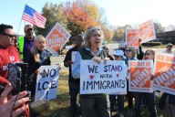 Más de 250 detenidos en Charlotte y las redadas continúan 