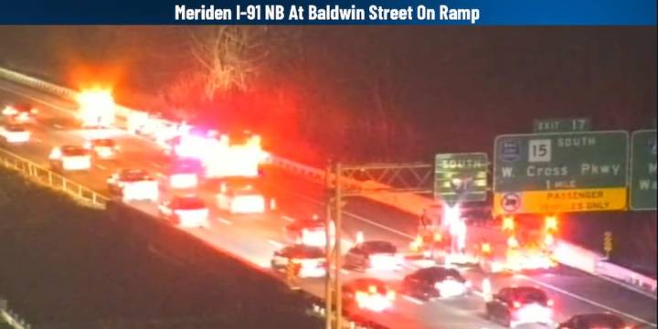 Multi-vehicle crash reported on I-91 south in Meriden
