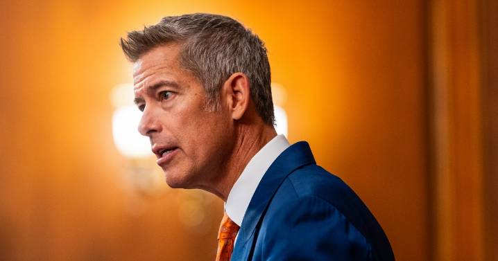 California revokes 17,000 commercial driver's licenses for immigrants