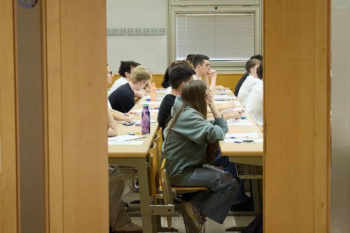 Los decanos de Magisterio aprueban su plan para cambiar la carrera, con 5 años de duración y una segunda Selectividad