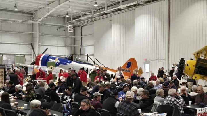 The Annual WIKY Free Veterans Day Breakfast