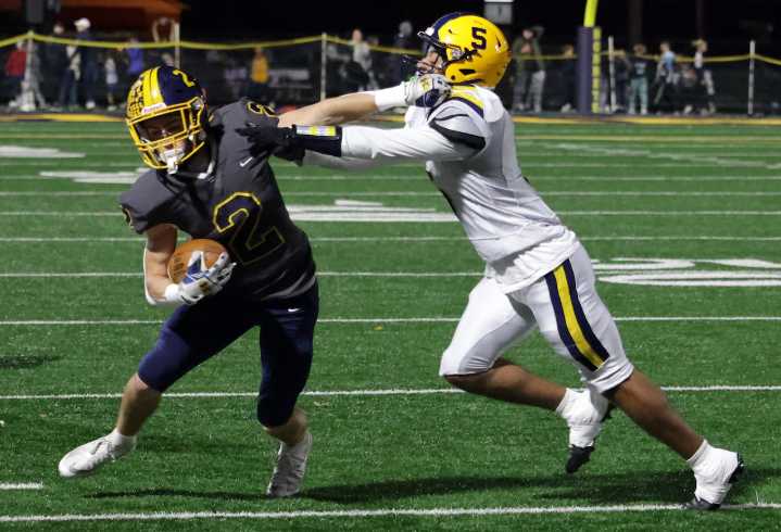 John Silvestro powers Kirtland past Wickliffe with five touchdowns in playoff rout