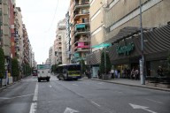 Alicante sigue creciendo, pero la mejoría no llega a las familias ni a las pymes