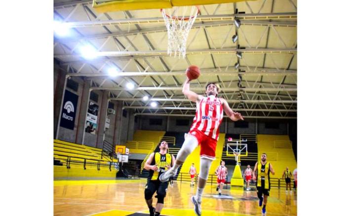 ABECH: Racing ganó un duelo clave y se ilusiona con una final histórica