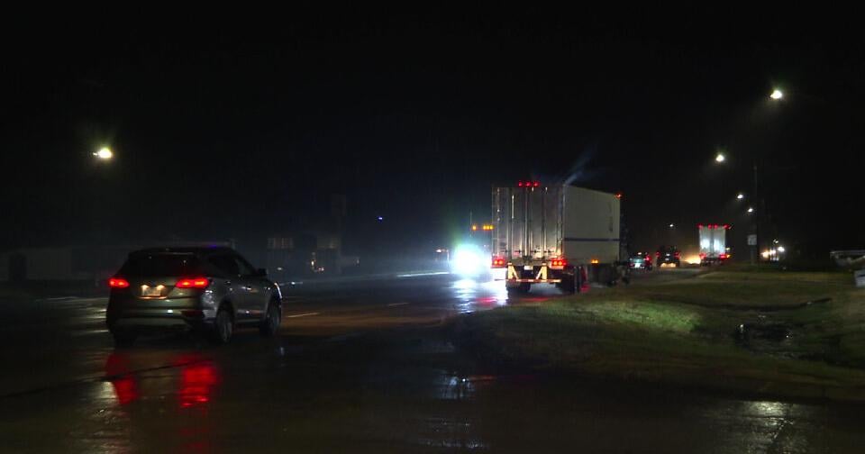 Three-semi crash shuts down I-35 near Matfield Green, causing hours