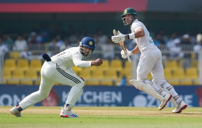 Bumrah removes Markram as South Africa reach 82 for 1 at tea