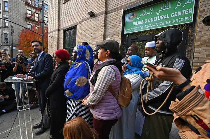 Islamists in US Politics, Sharia in Texas? Warning from Christian Apologetics Expert Alex McFarland