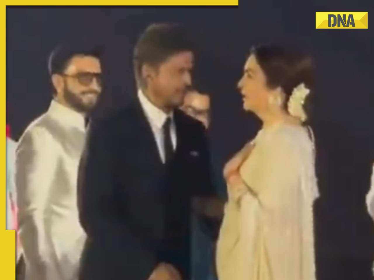 Shah Rukh Khan hugs Nita Ambani at Global Peace Honours 2025