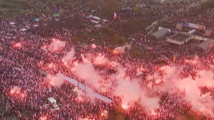 Far-right march draws thousands in Poland