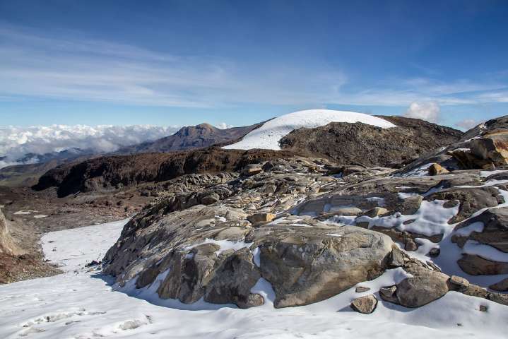 El Nevado Santa Isabel, en riesgo de desaparecer