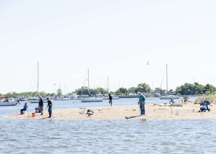 New York approves permits for controversial pipeline off the shores of Staten Island