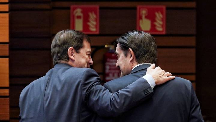 Las Cortes tumban el paso a gestión pública del operativo contra incendios de Castilla y León tras derogar dos decretos de la Junta