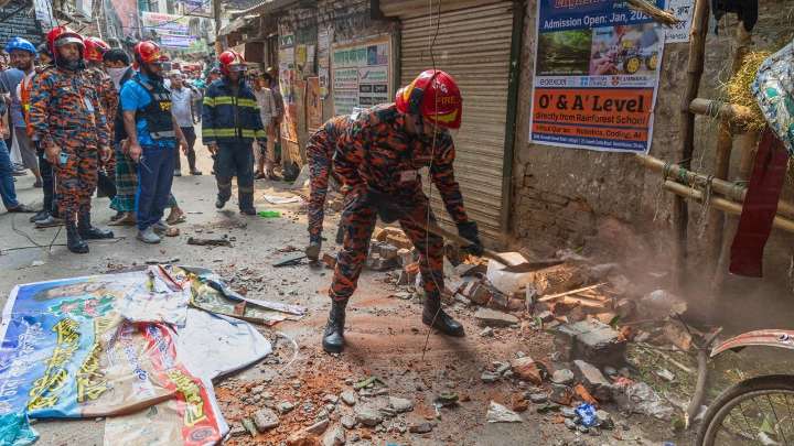 10 killed as 5.7 magnitude earthquake jolts Bangladesh