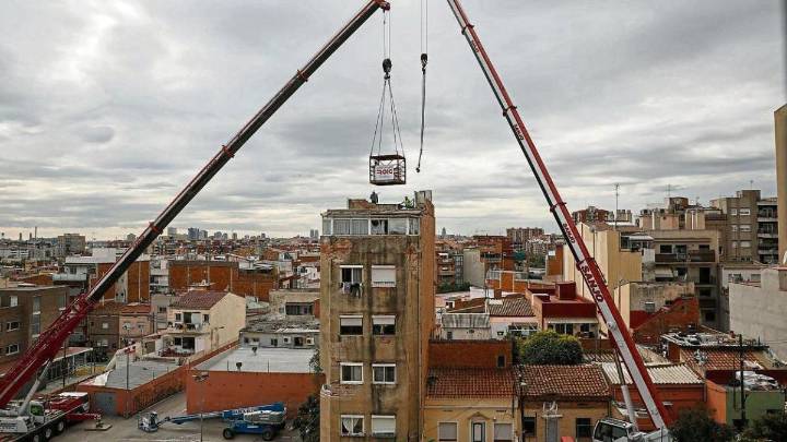 La Fiscalía pide al Govern sancionar a la empresa que arrendó infraviviendas de 15 metros en Badalona