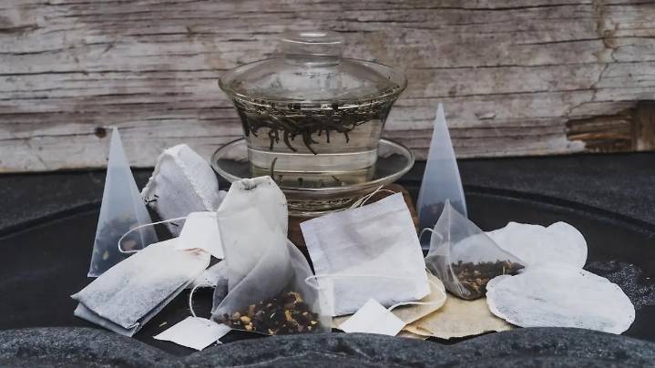 Descubre la tóxica verdad de tomar té de bolsita