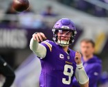 Vikings drop heartbreaker to Bears on a field goal as time expires
