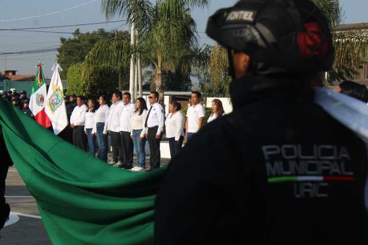 Con desfile cívico, Coronango conmemora el 115 Aniversario de la Revolución Mexicana