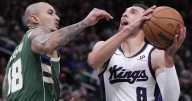 LaVine, DeRozan lead Kings past Bucks 135