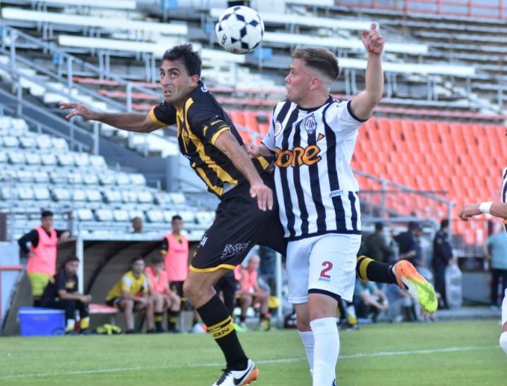 La revancha de los marplatenses sería el domingo a las 11