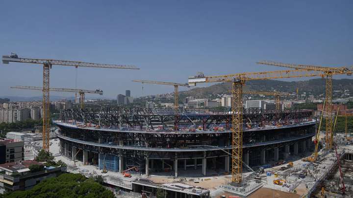 Detectan un caso de tuberculosis entre trabajadores de las obras del Camp Nou y activan el estudio de contactos