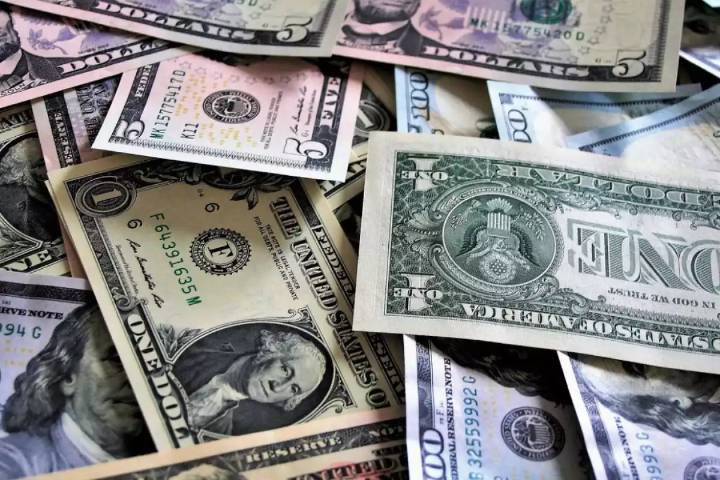 Precio del dólar hoy lunes 24 de noviembre de 2025 y tipo de cambio