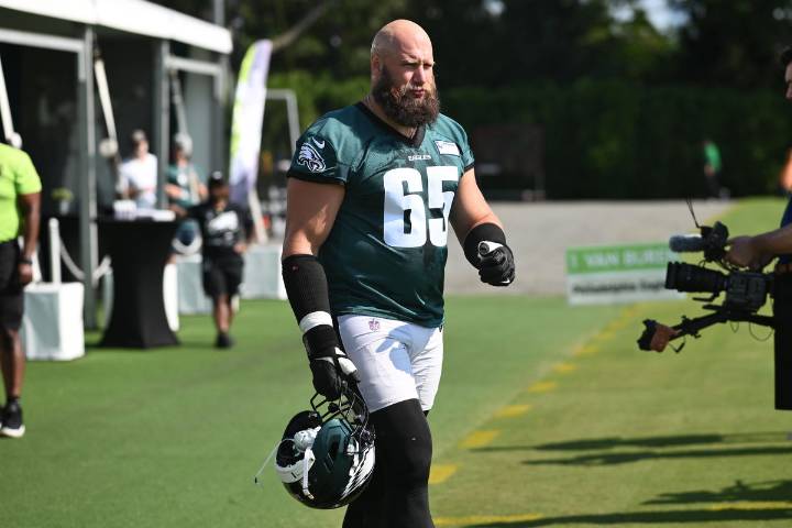 Eagles vs Cowboys Injury Report: 2 OL Questionable, Lane Johnson Ruled Out as Doubt Hangs Over Jadeveon Clowney & OT