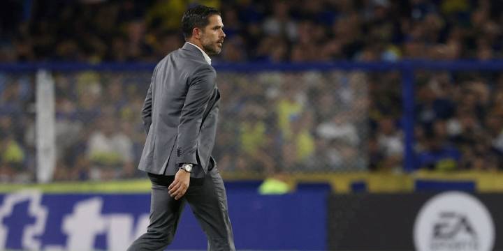 Necaxa hace oficial la baja de Fernando Gago para el siguiente torneo