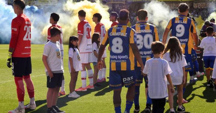 La multa millonaria que le aplicó la AFA a Estudiantes tras el desplante a Central en el pasillo del campeón