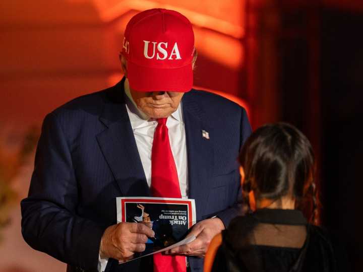 Bananas, café y carne de res: Donald Trump eliminó aranceles para reducir el costo de Estados Unidos