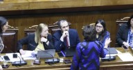 Senado aprueba 18 partidas del Presupuesto 2026 y continuará votación el lunes