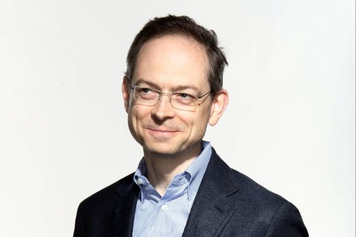 Why This Tech CEO Isn't Using AI to Screen Resumes