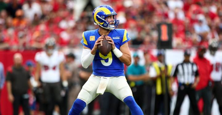 Buccaneers at Rams: Week 12 SNF open thread