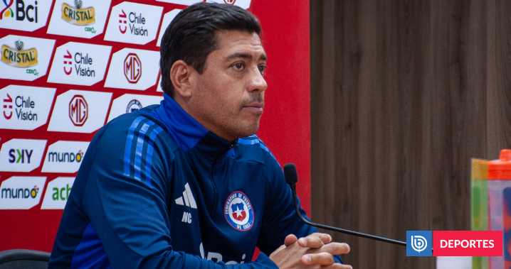 Nicolás Córdova suma votos para seguir siendo DT de La Roja tras su interinato: "Es mejor dejarlo"