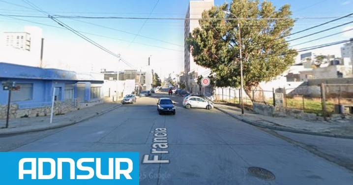 14:42 Accidente laboral en Comodoro: un albañil cayó desde 4 metros de altura por los fuertes vientos