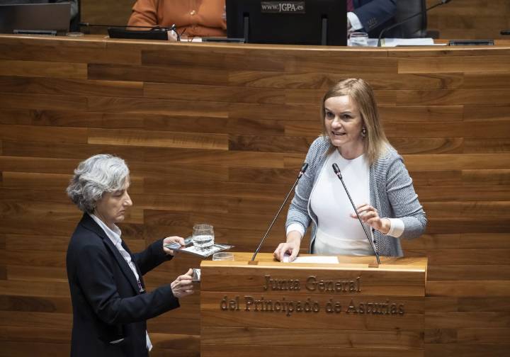 Las izquierdas pactan en Asturias una reforma del IRPF: sin nuevas subidas a las rentas altas y cerco a los grandes tenedores de viviendas