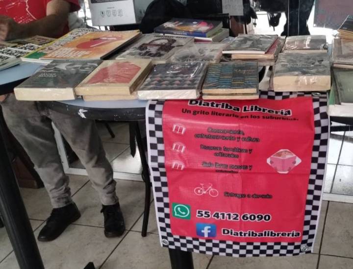 Realizarán Segundo Remate de Libros en La Hija de los Apaches de la CDMX