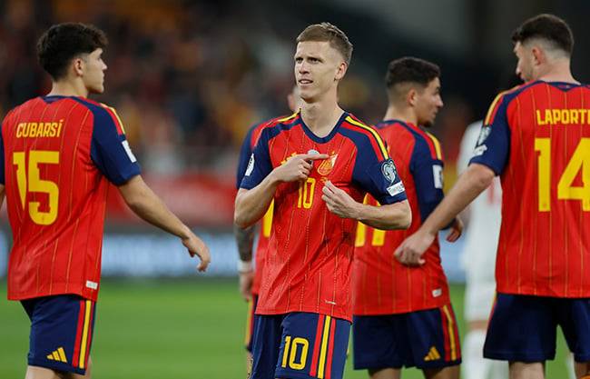 España empata con Turquía y sella su pase al Mundial 2026 con récord incluido