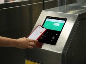 Cada vez más pasajeros pagan el colectivo con tarjeta desde el celular: ya son 60 millones de viajes en 2025