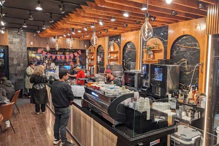 Yemeni Coffee Chain Adds Caffeinated Delight to Bay Ridge