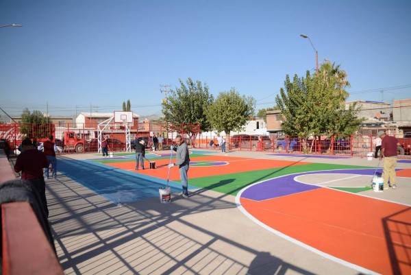 Rehabilitan parque comunitario Tierra y Libertad