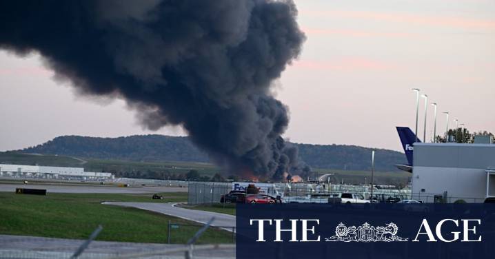 Footage of plane as it crashes on take