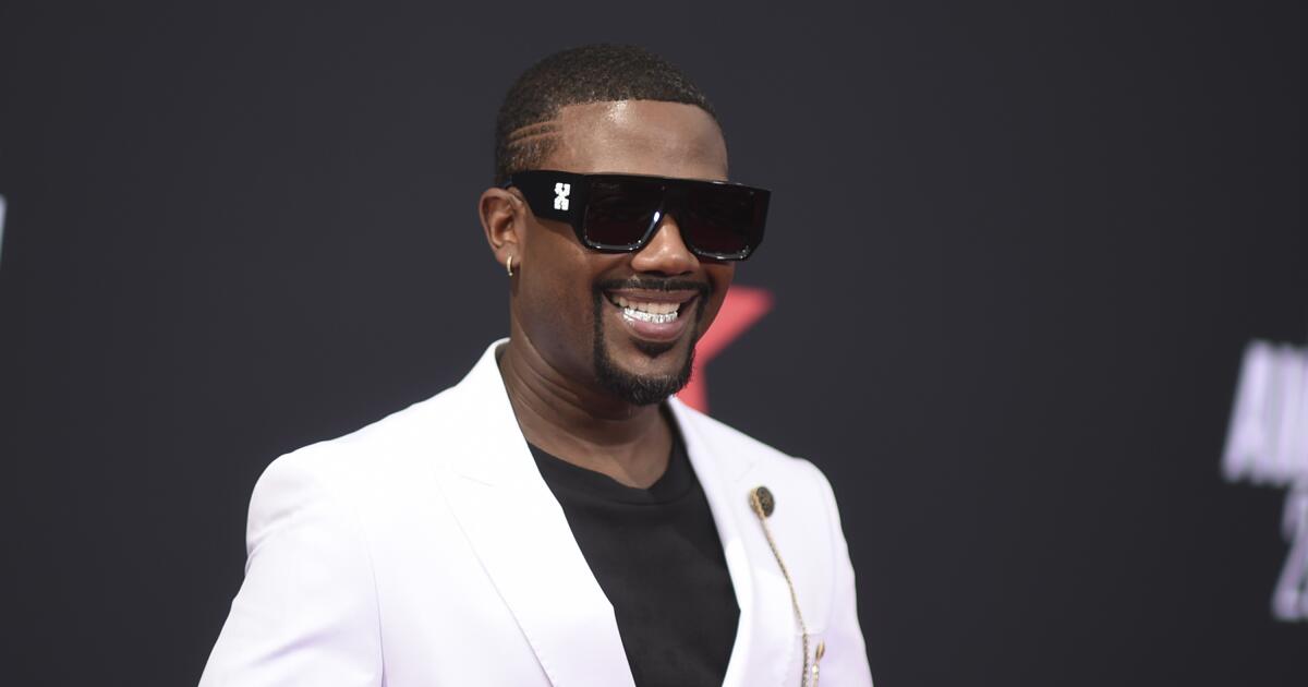 Singer Ray J arrested on Thanksgiving Day on suspicion of making threats in Los Angeles