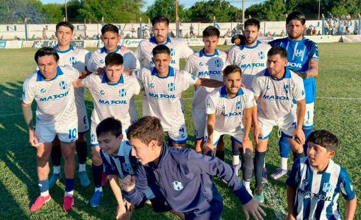 Alvear FBC ganó por penales y es finalista