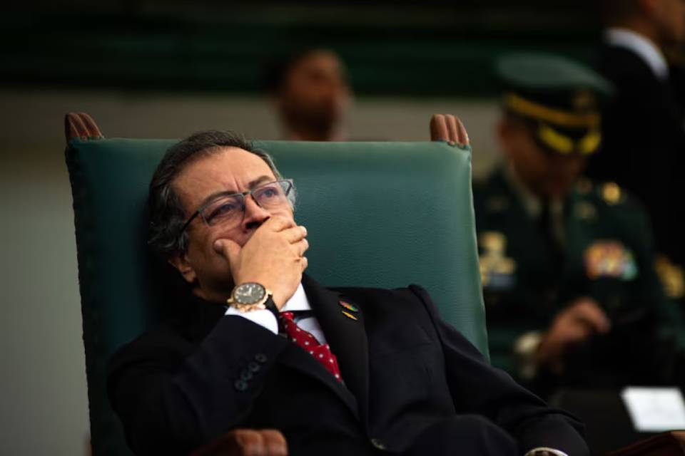 Petro cuestiona que la OEA no estudie ataques de EEUU a lanchas en el Caribe y Pacífico