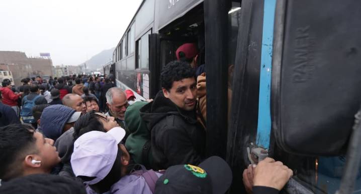 🚨 EN VIVO | Paro de transportistas en Lima y Callao: reportes, zonas afectadas y medidas del Gobierno