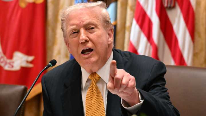 Donald Trump to attend Lions vs. Commanders game on…