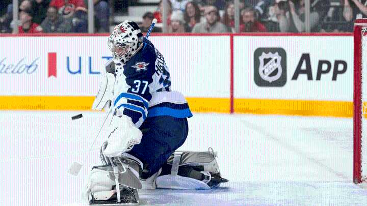 Hellebuyck makes 31 saves, Jets recover to defeat Flames in shootout
