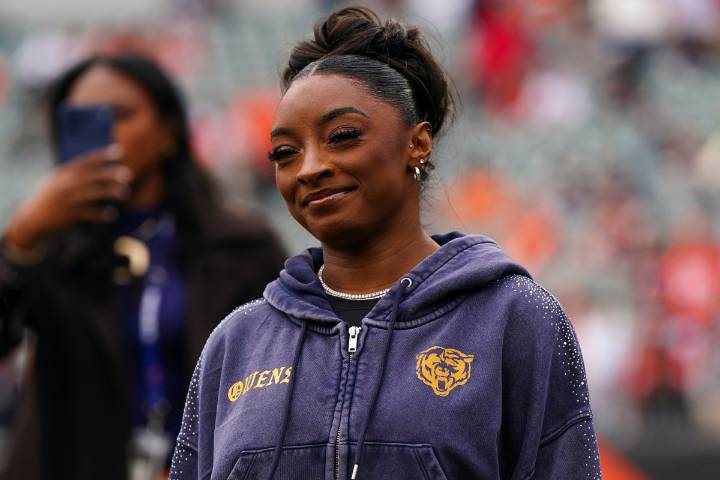Simone Biles anuncia que su hogar en Texas está terminado y comparte detalles