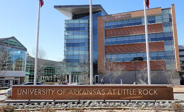 University of Arkansas at Little Rock waives application fee for prospective students