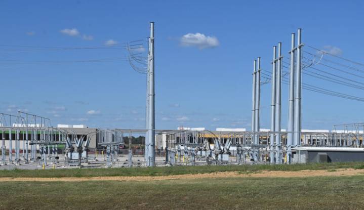 Amazon announces $3-billion data center planned for Warren County